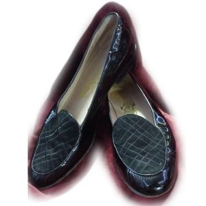 Salvatore Ferragamo flats